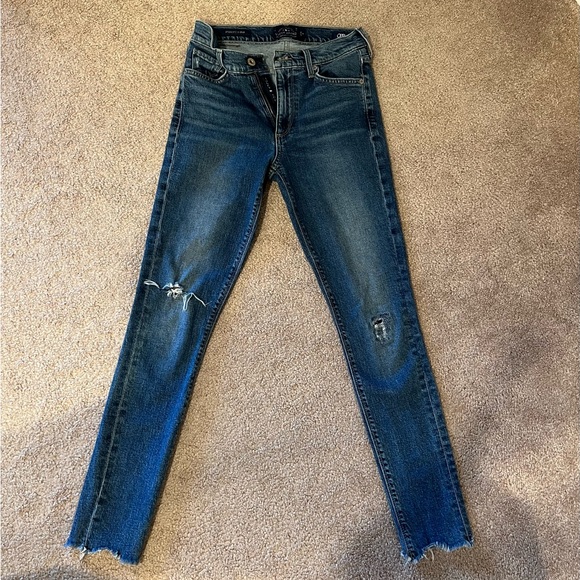 Lucky Brand Pants - Lucky Brand skinny jeans size 26